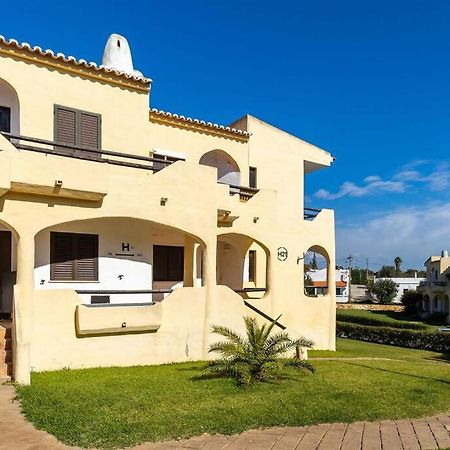 Lovely One Bedroom Apartment In Alvor Kültér fotó
